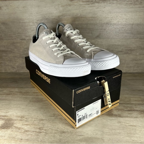 NEW Converse Chuck Taylor All Star OX Leather Sneaker Pale Putty Silver Women 8 - Picture 13 of 13